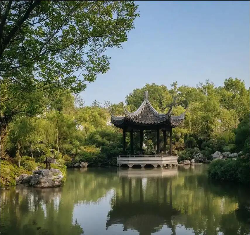 泰州从容餐饮有限公司